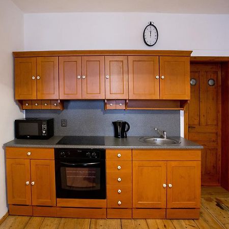 Apartmán Mariánská 5 Olomouc Habitación foto